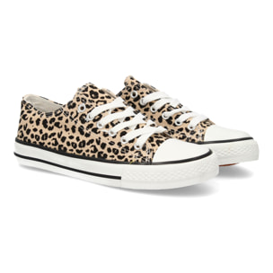 Zapatilla Plana de Lona con Cordones