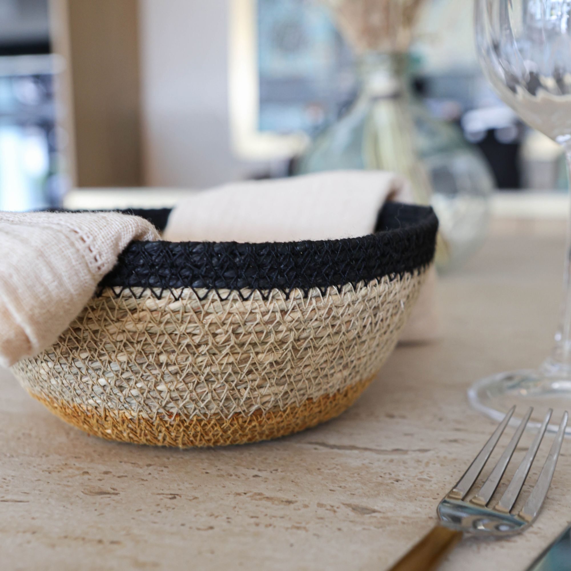 Panier rond en jonc de mer naturel et jaunce d18cm DUNE