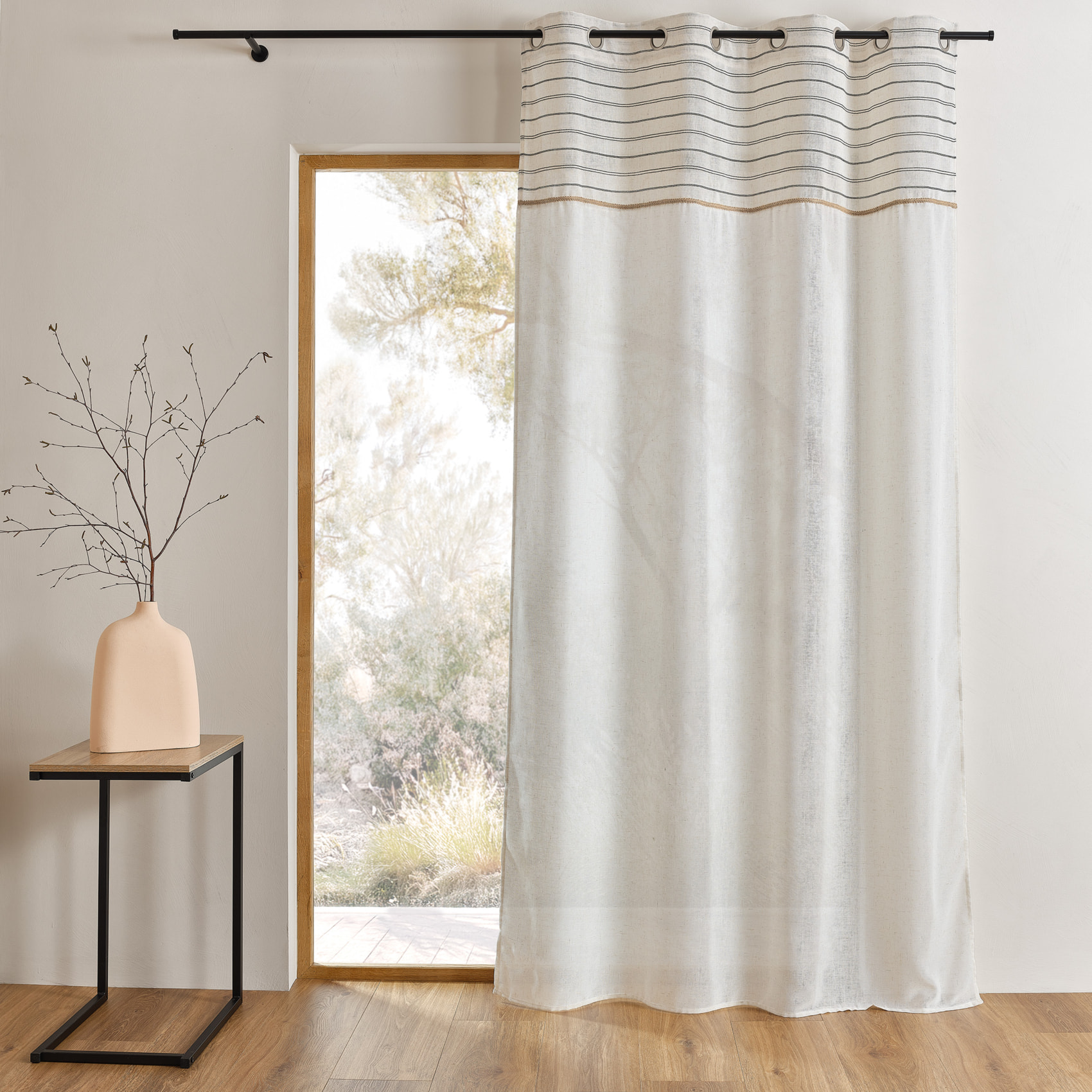 Voilage tamisant à œillets avec parement rayé - Ivoire