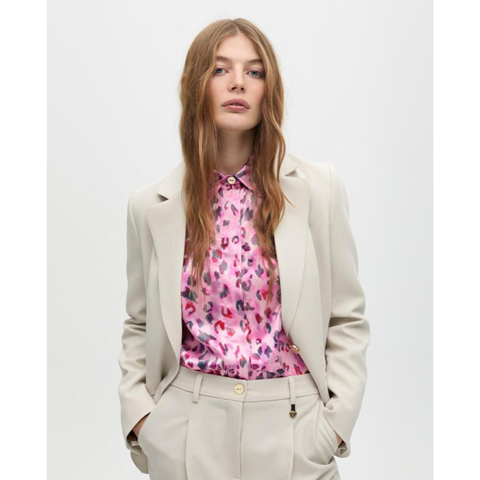 Blazer con Dettaglio Tasca Ricamata