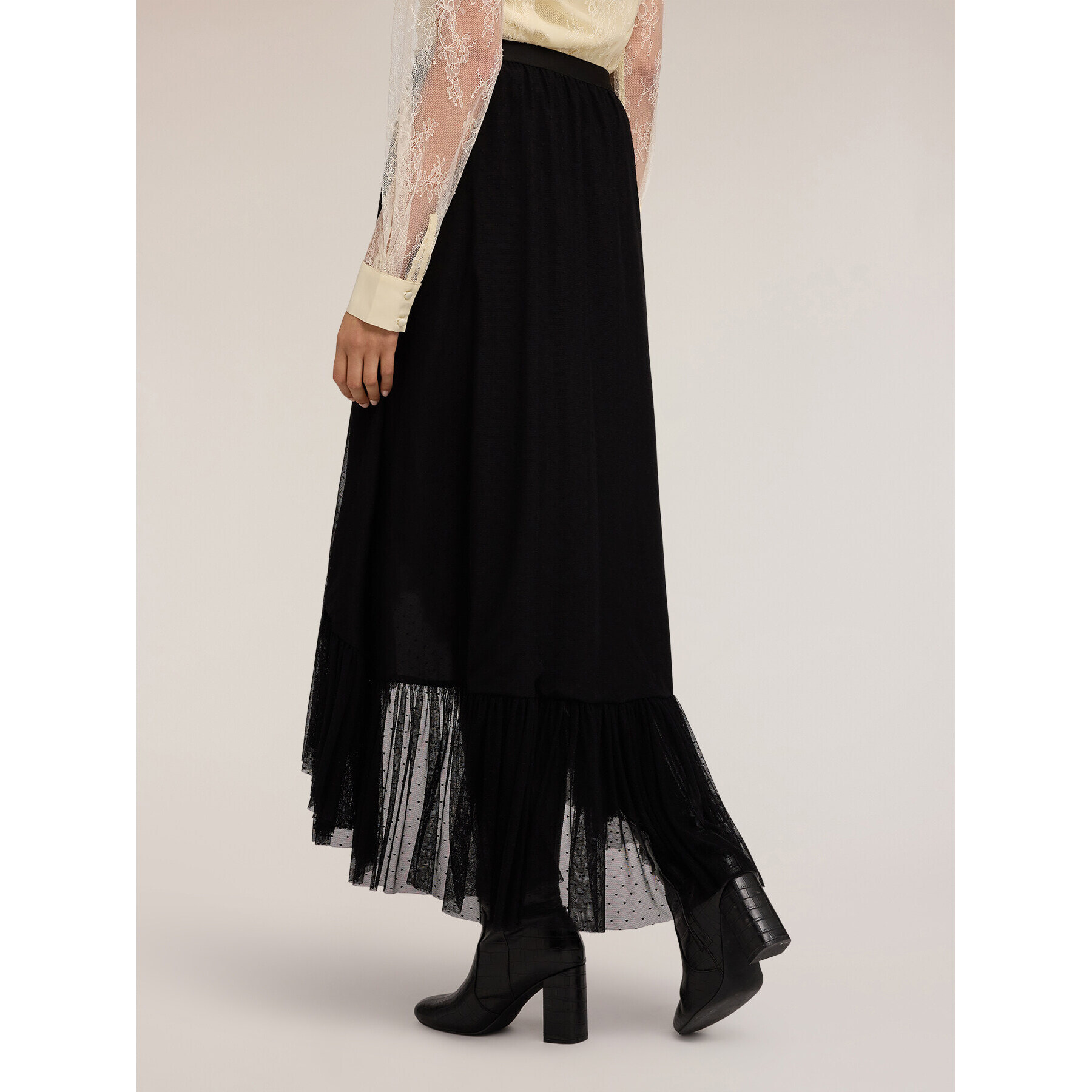 Motivi - Falda evasé asimétrica de plumeti - Negro