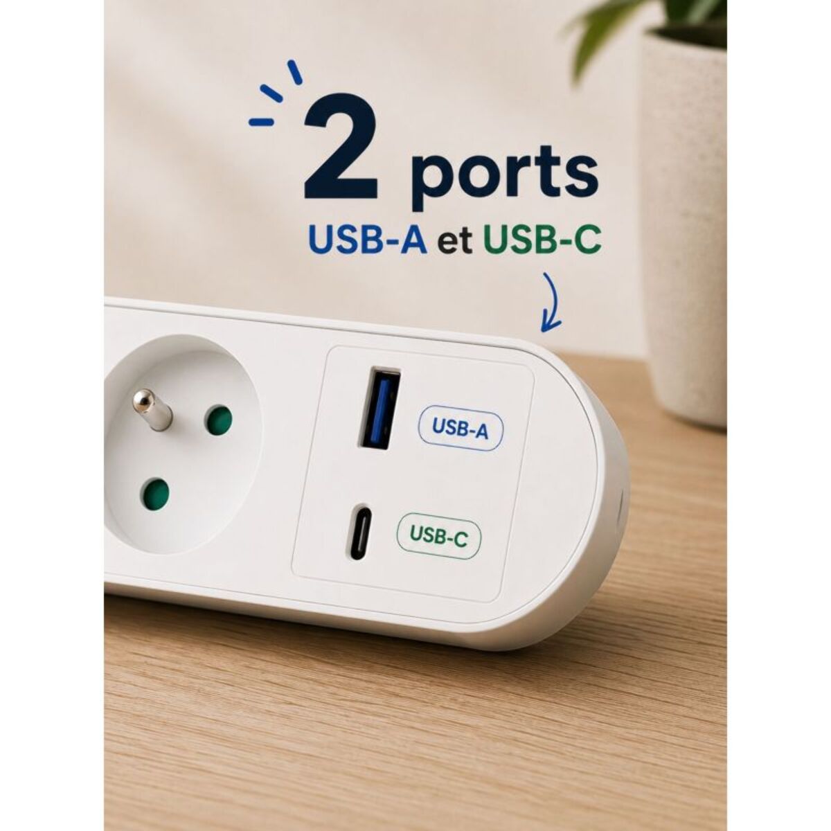 Multiprise ESSENTIELB 5 prises + port USB-C et USB-A 20W