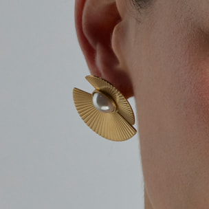 Pendientes de Perla Blanca acabados en oro amarillo de 18K- Lessa