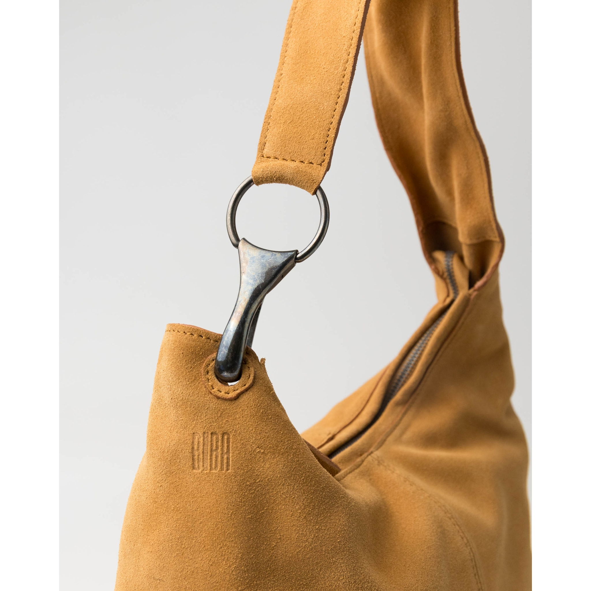 Bolso de hombro BIBA Jackpot de piel