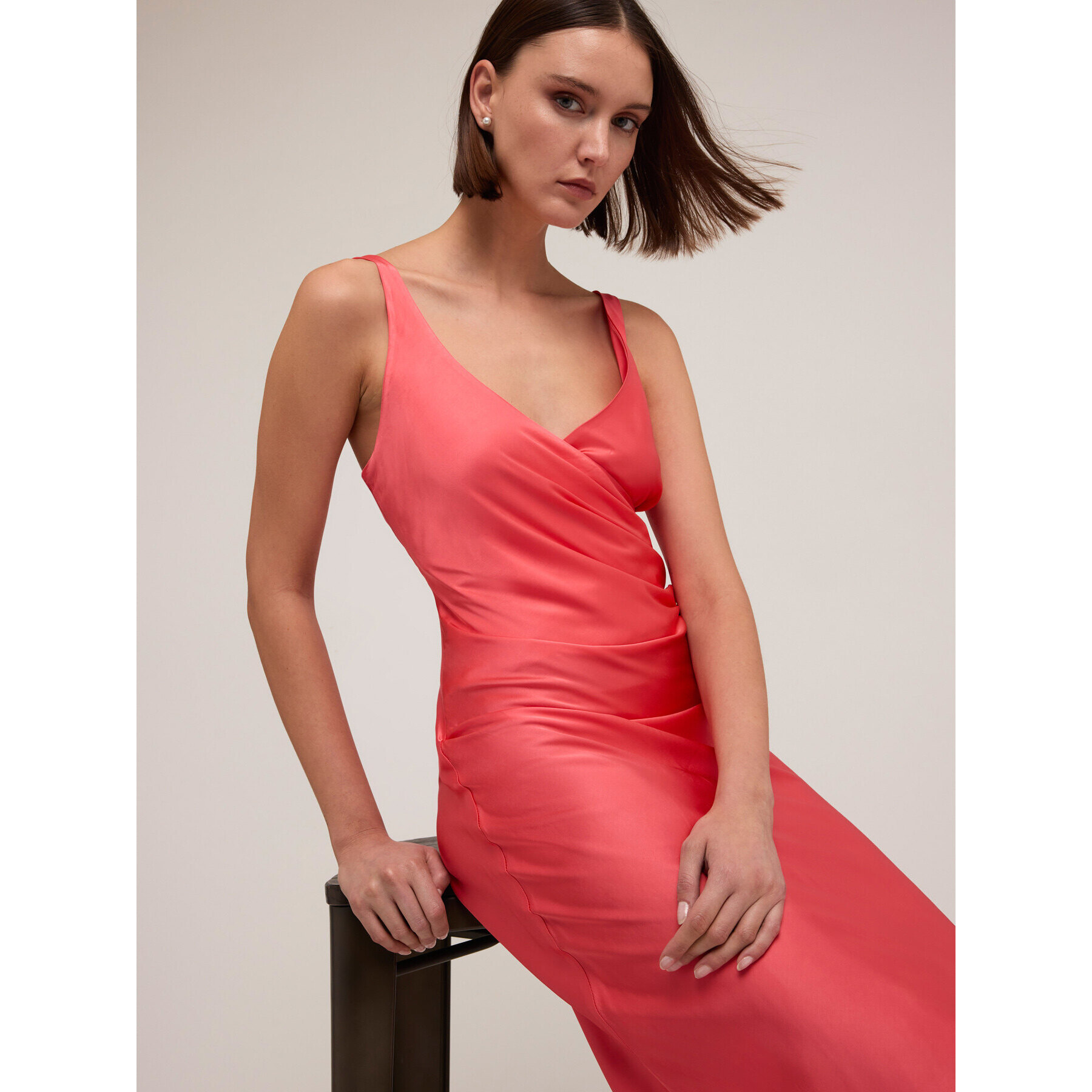 Motivi - Vestito ad incrocio in raso stretch - Rosa