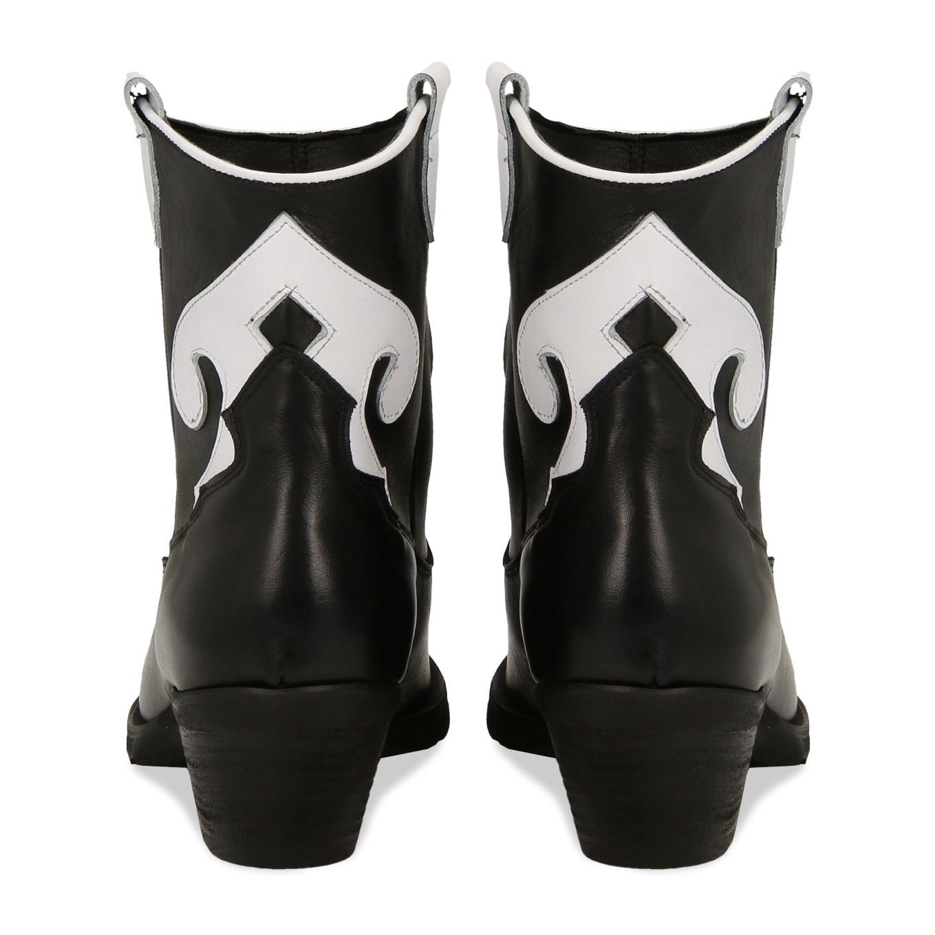 Stivaletti Camperos neri in vera pelle con inserti bianchi, tacco 5,5 cm