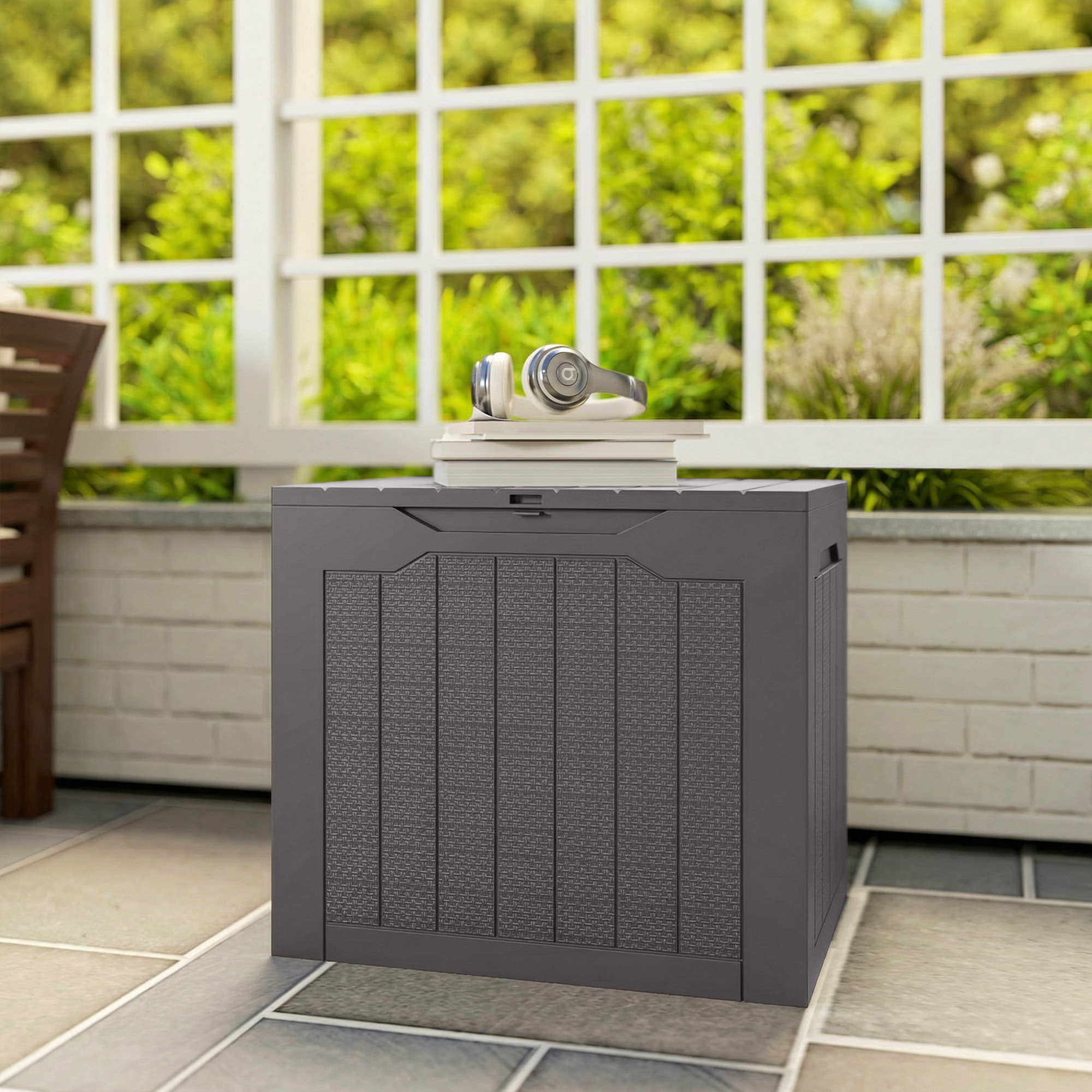 Coffre de jardin 93L dim. 56 x 41 x 50 cm effet rotin et bois brun