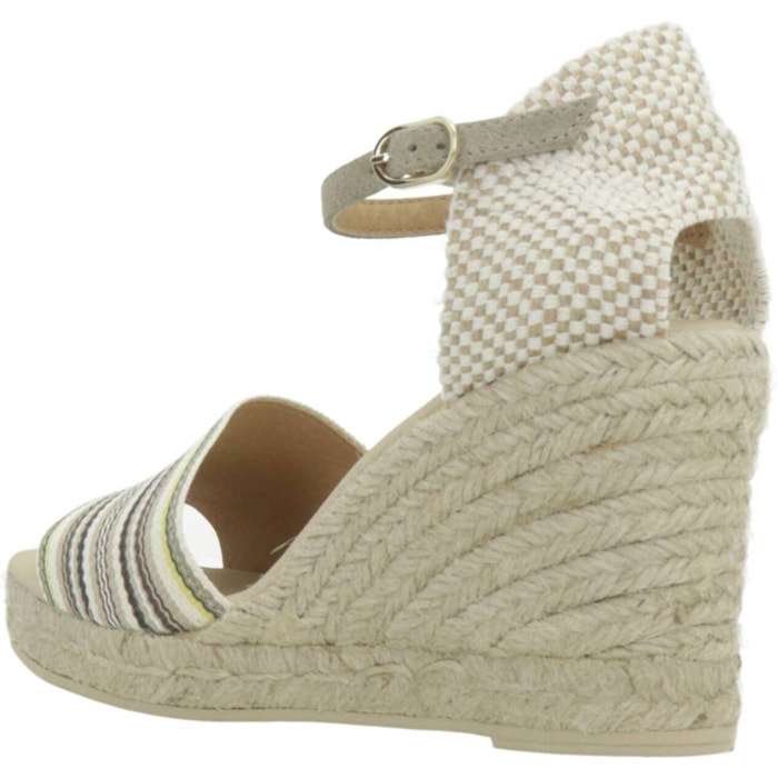 Sandalias Mujer de la marca GEOX  modelo 134117 BEIS