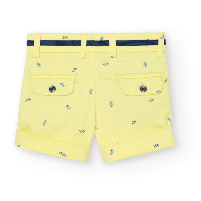 Bermudas niÃ±o, satÃ©n estampado, amarillo, cierre de botÃ³n