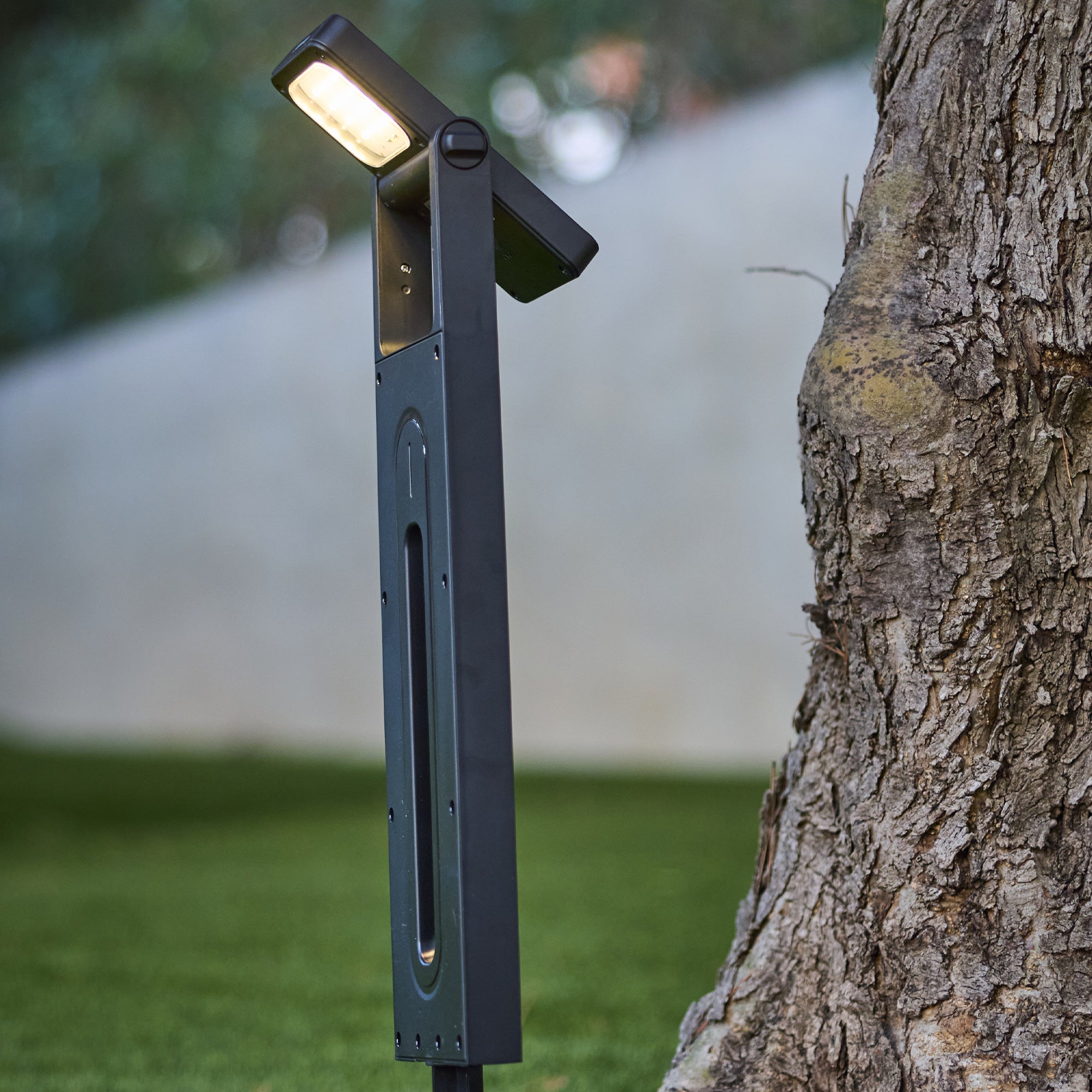 2 Potelet solaire orientable BRITY H49CM