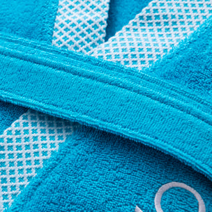 Albornoz 380gsm 100% algodón con ribete jacquard azul summer benetton