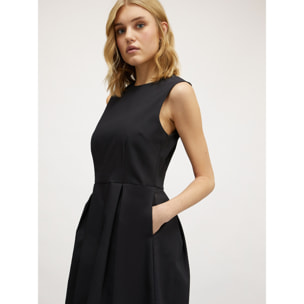 Motivi - Vestido corto con falda de tablas - Negro