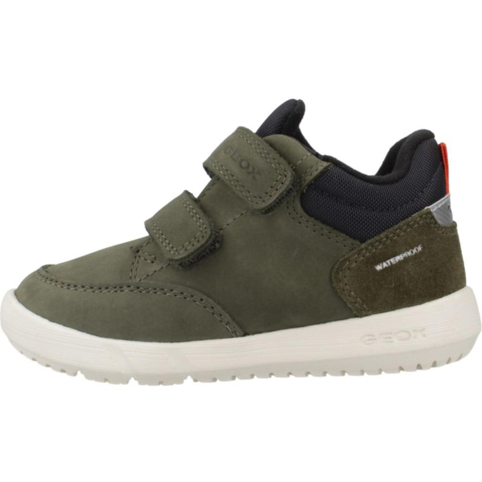 Zapatillas Niño de la marca GEOX  modelo B HYROO BOY WPF VERDE