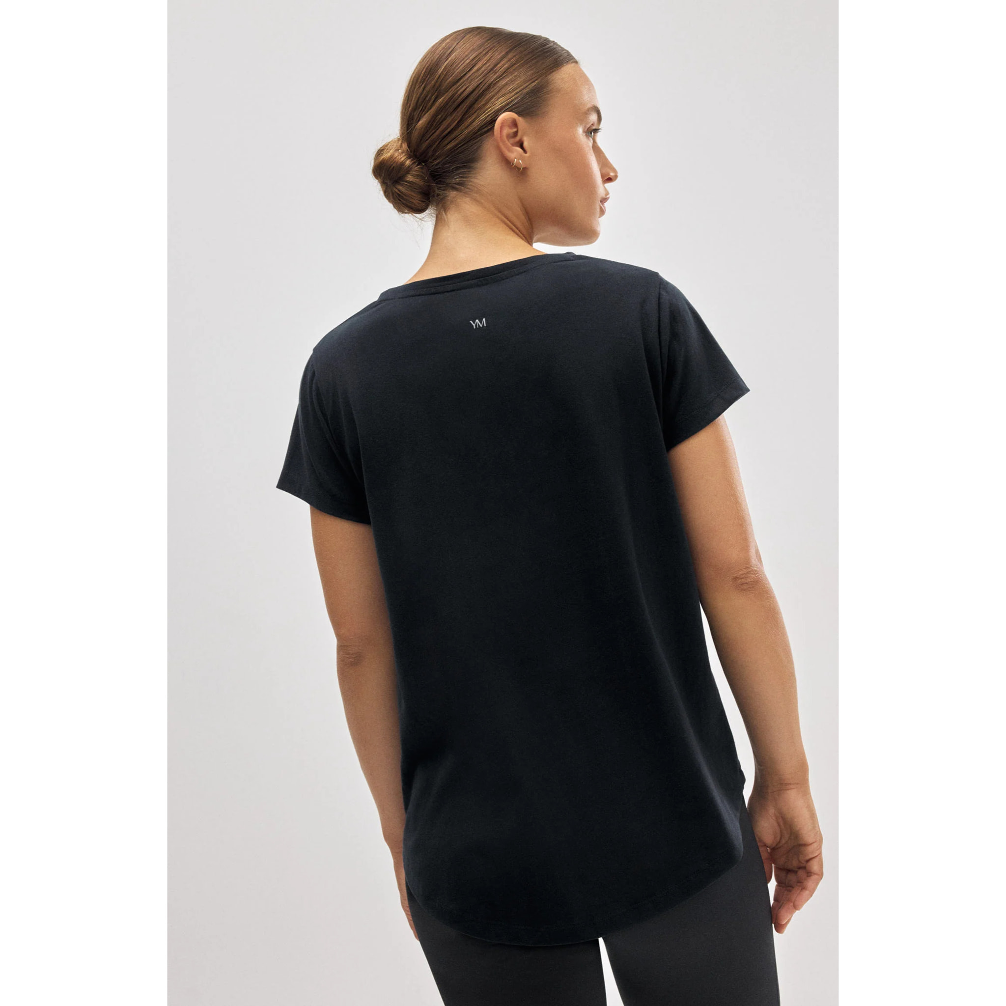 T-shirt basico in cotone stile sportivo nero