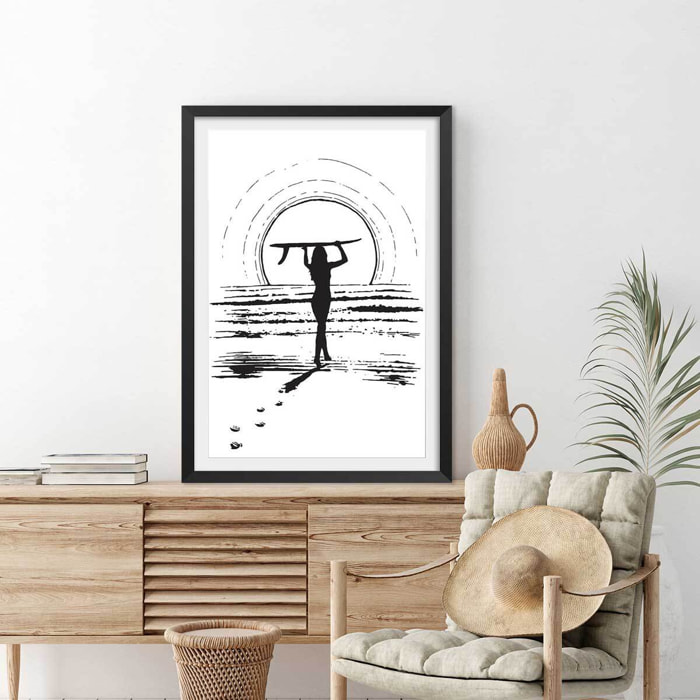 Poster surfeuse sunset Affiche + cadre en bois - Noir