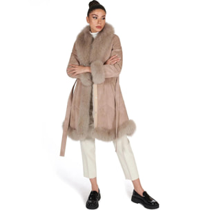 Cappotto in montone scamosciato beige con collo in volpe