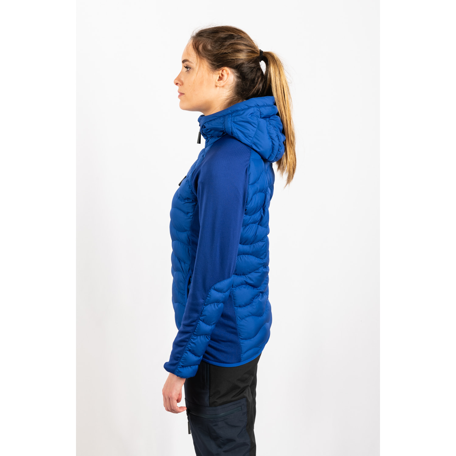 Chaqueta ECOActive Hybrid Insulated Jacket with cap Women marca ECOON - Azul