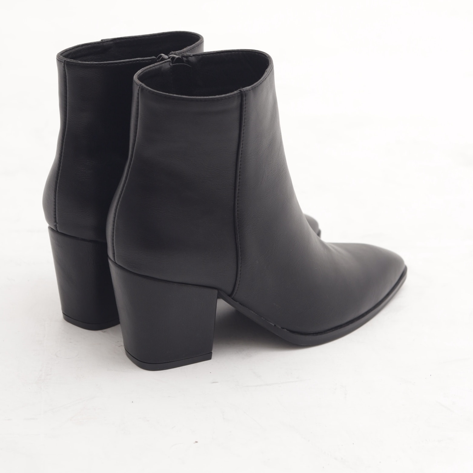 STIVALETTO TACCO LISCIO NERO