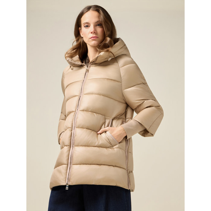 Oltre - Piumino midi con cappuccio - Beige