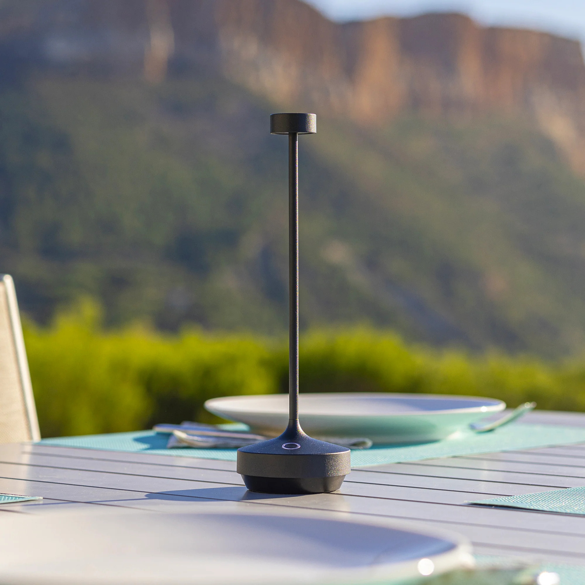Lampe de table sans fil LED RUBY BLACK
