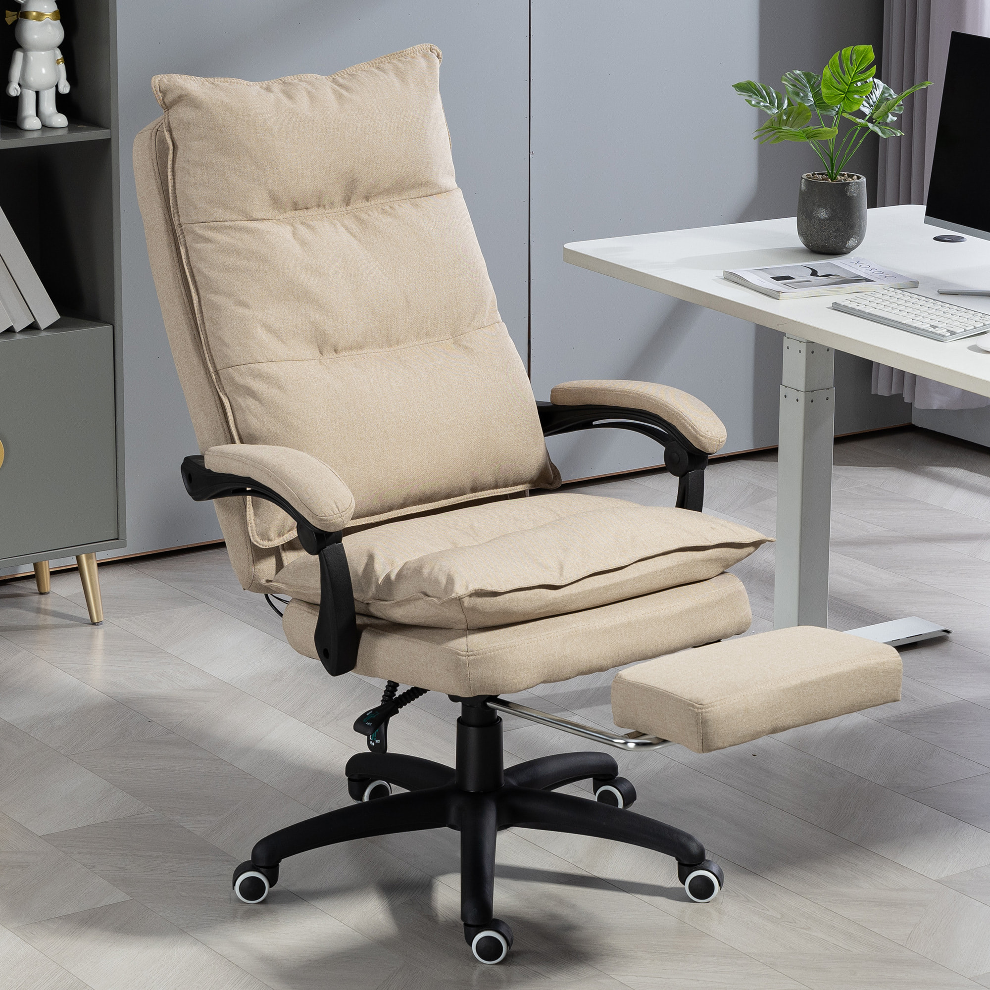 Vinsetto Silla de Oficina Ejecutiva con Masaje, Silla de Escritorio Ergonómica con Altura Ajustable, Respaldo Reclinable, Reposapiés, Mando con Cable, Giratoria 360°, Beige