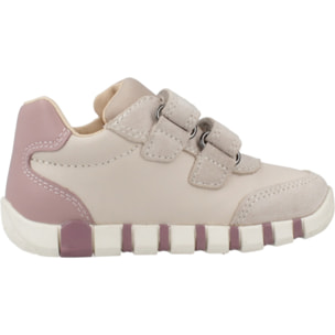 Zapatillas Niña de la marca GEOX  modelo B IUPIDOO GIRL BEIS