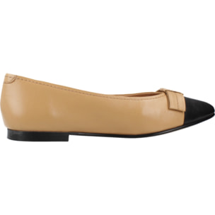 Bailarinas Mujer de la marca GEOX  modelo D MILLIANEE MARRON