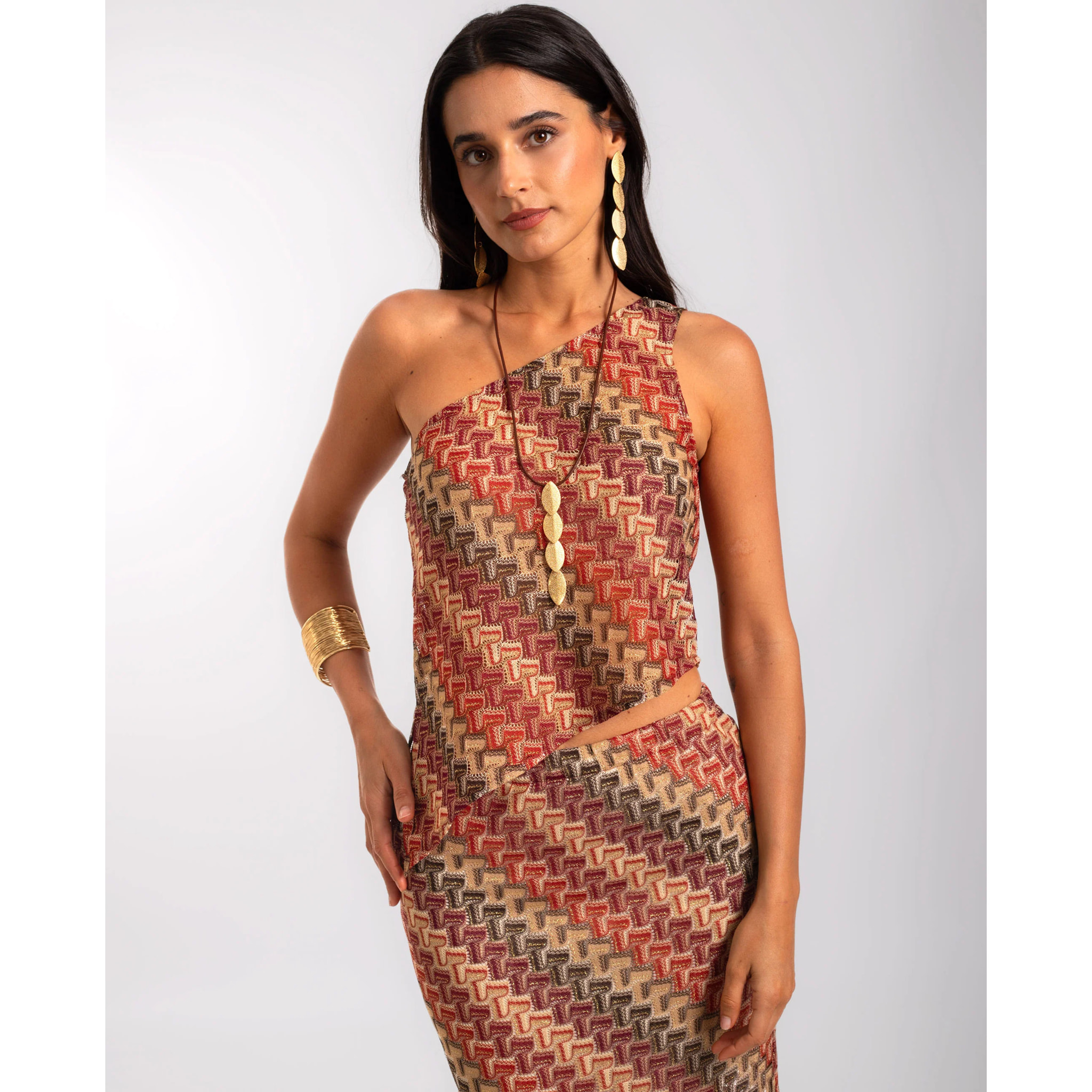 Top de mujer calado asimétrico