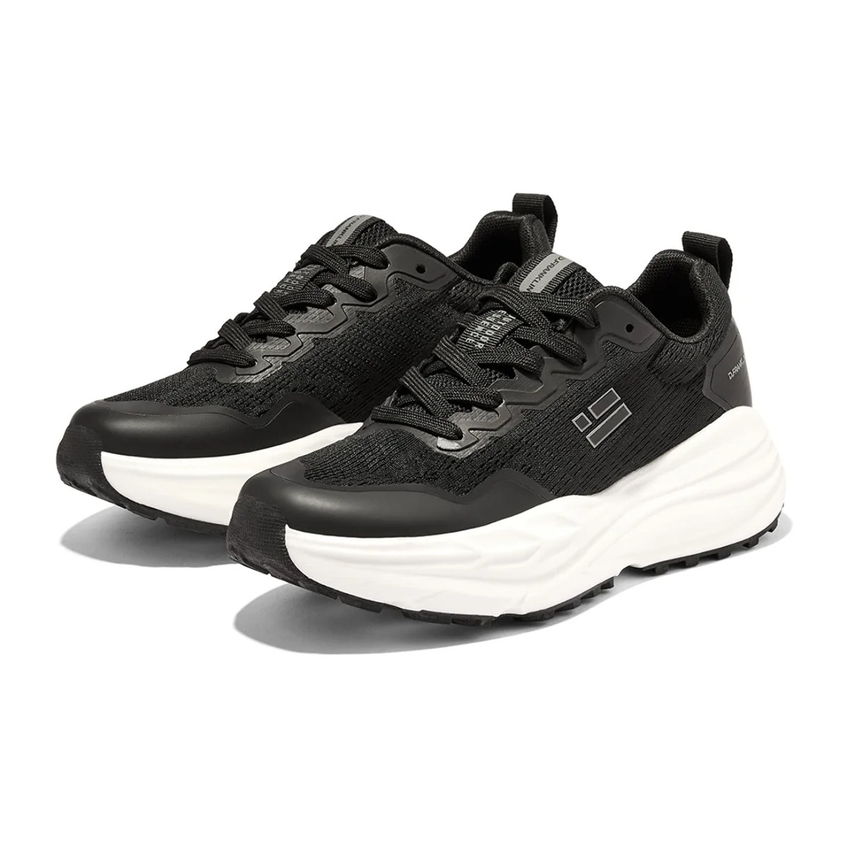 Zapatillas de Mujer Terra Trail UV en Negro D.Franklin