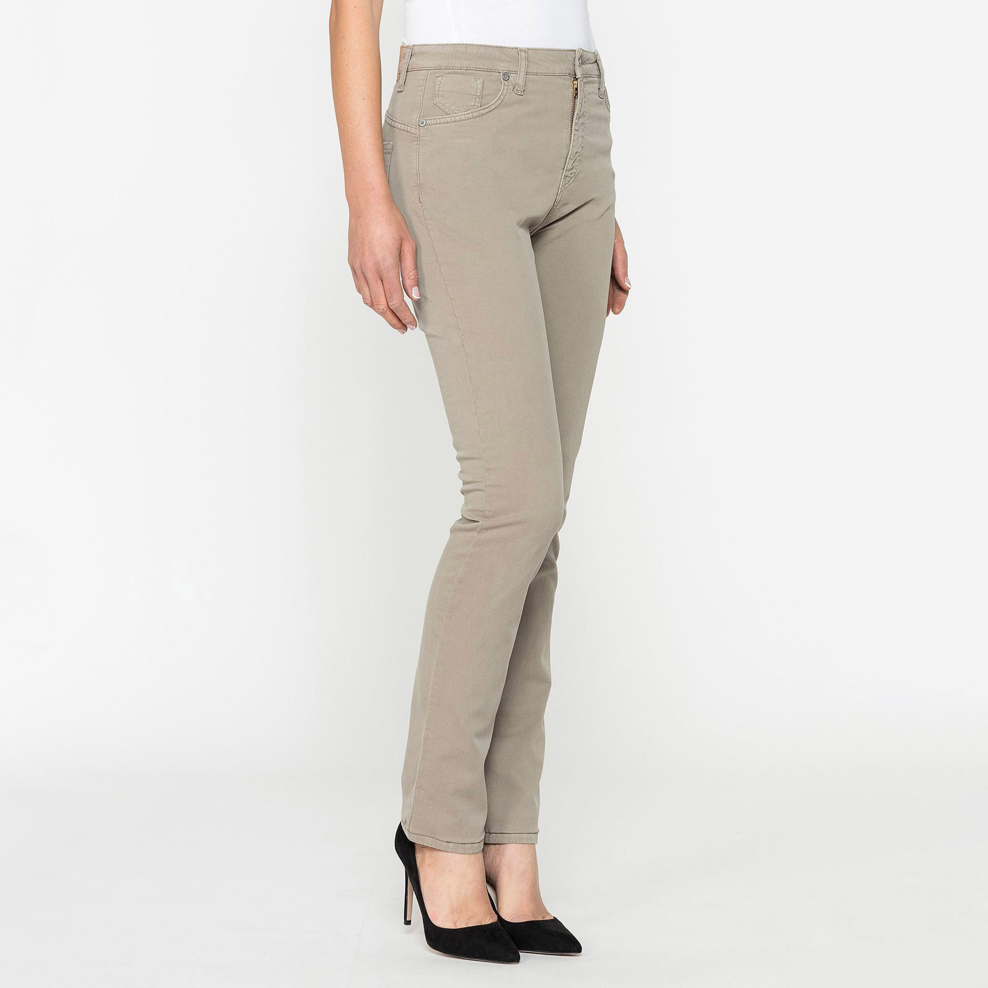 PANTALONE IN GABARDINA MOD.753 . Vita alta e gamba confortevole.