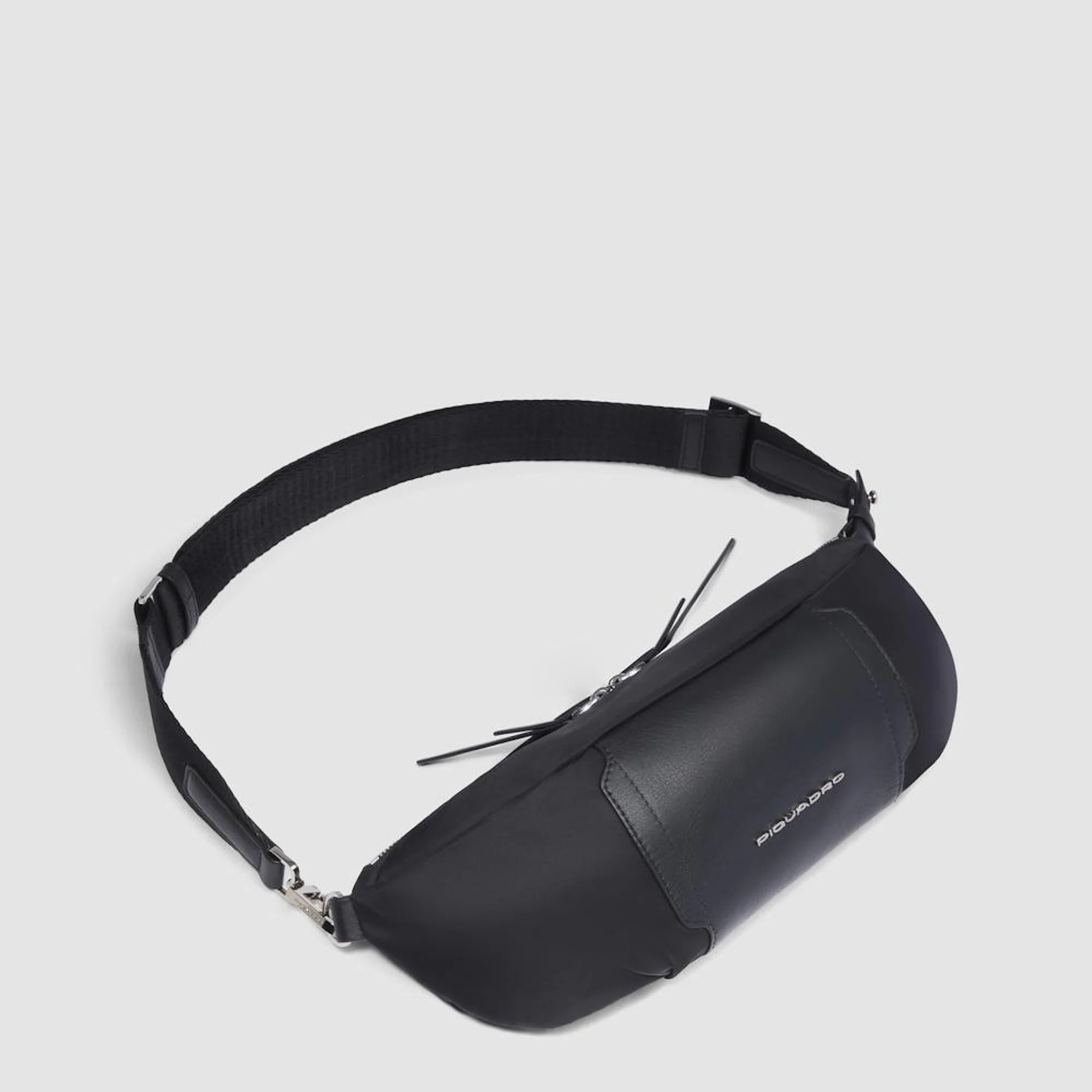 Piquadro Marsupio crossover in tessuto riciclato