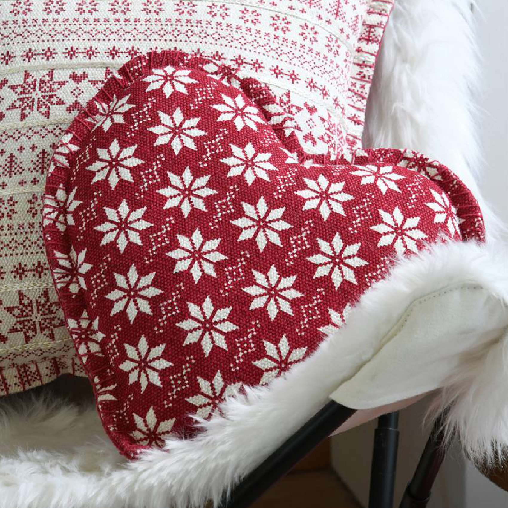 Coussin coeur esprit chalet traditionnel - Rouge