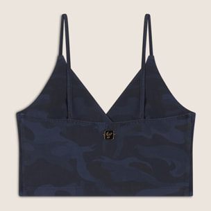 Top cropped fantasia camo con incroci frontali