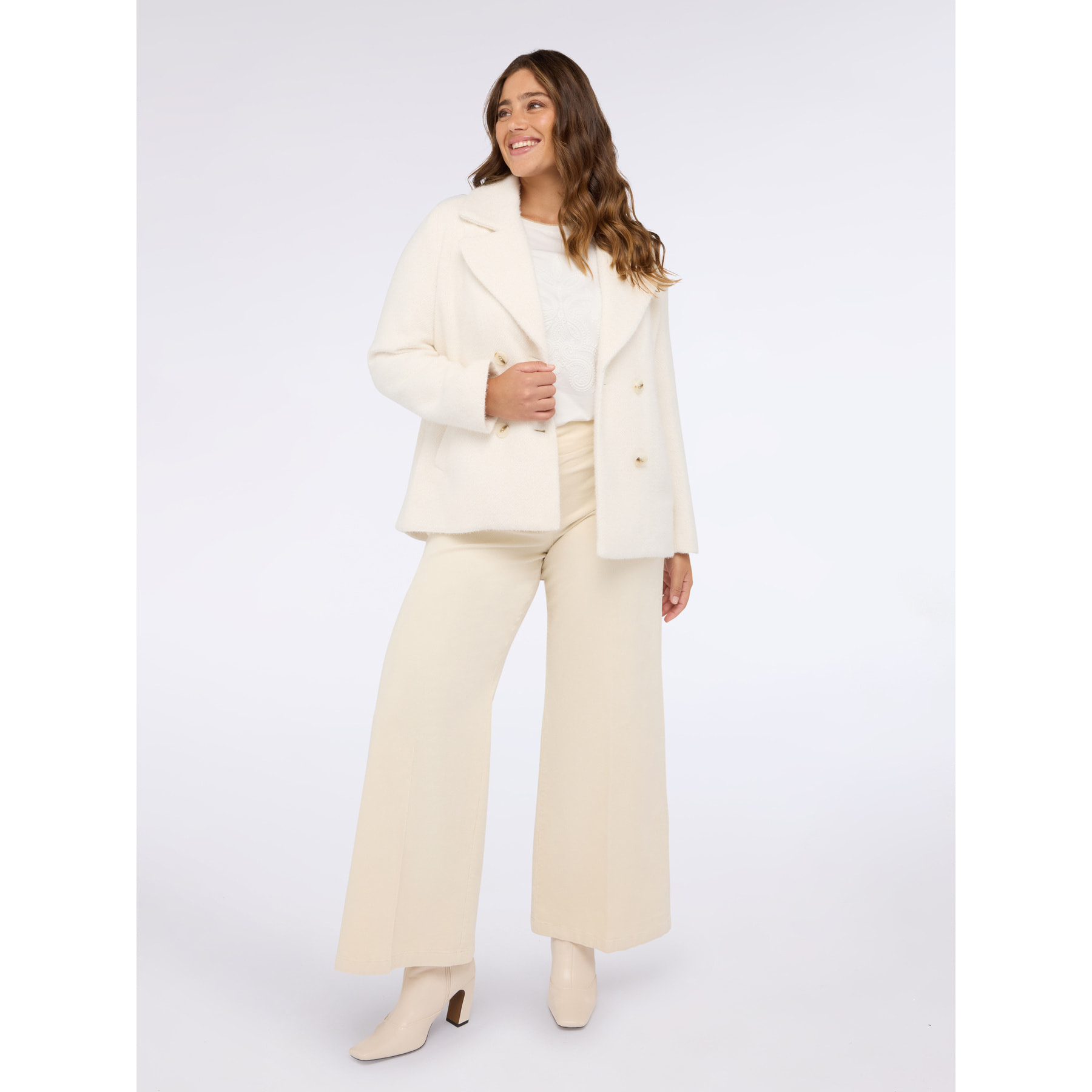 Fiorella Rubino - T-shirt in jersey con ricamo tono su tono maniche tre quarti - Bianco