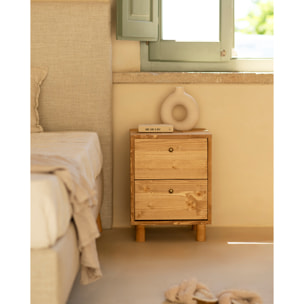 Mesita de noche de madera maciza con dos cajónes en tono roble medio de 51x38cm Alto: 50.5 Largo: 37.5 Ancho: 36