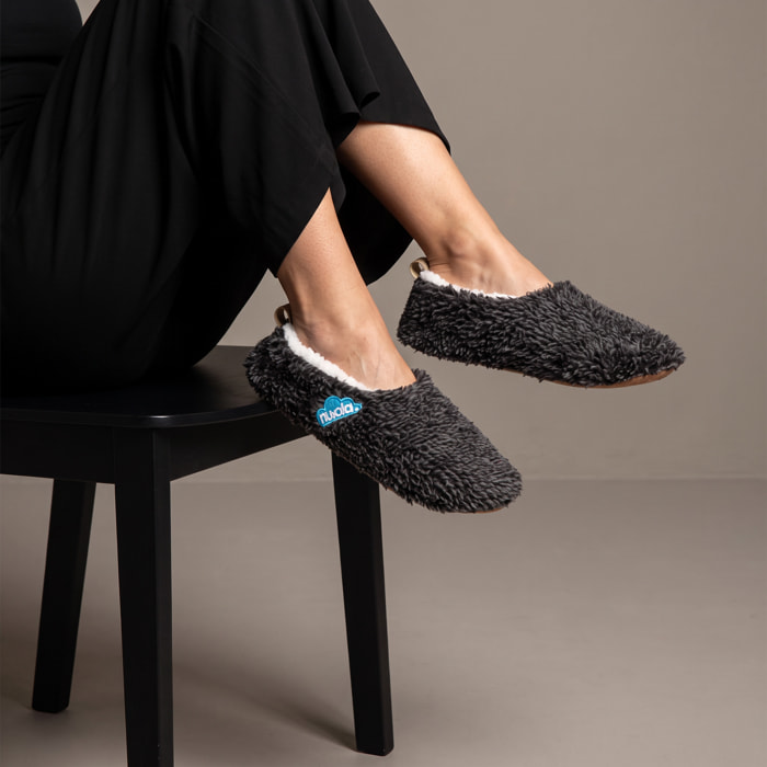 Zapatilla de casa , Polar