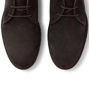 Desert boot Leo en serraje con cierre de cordones