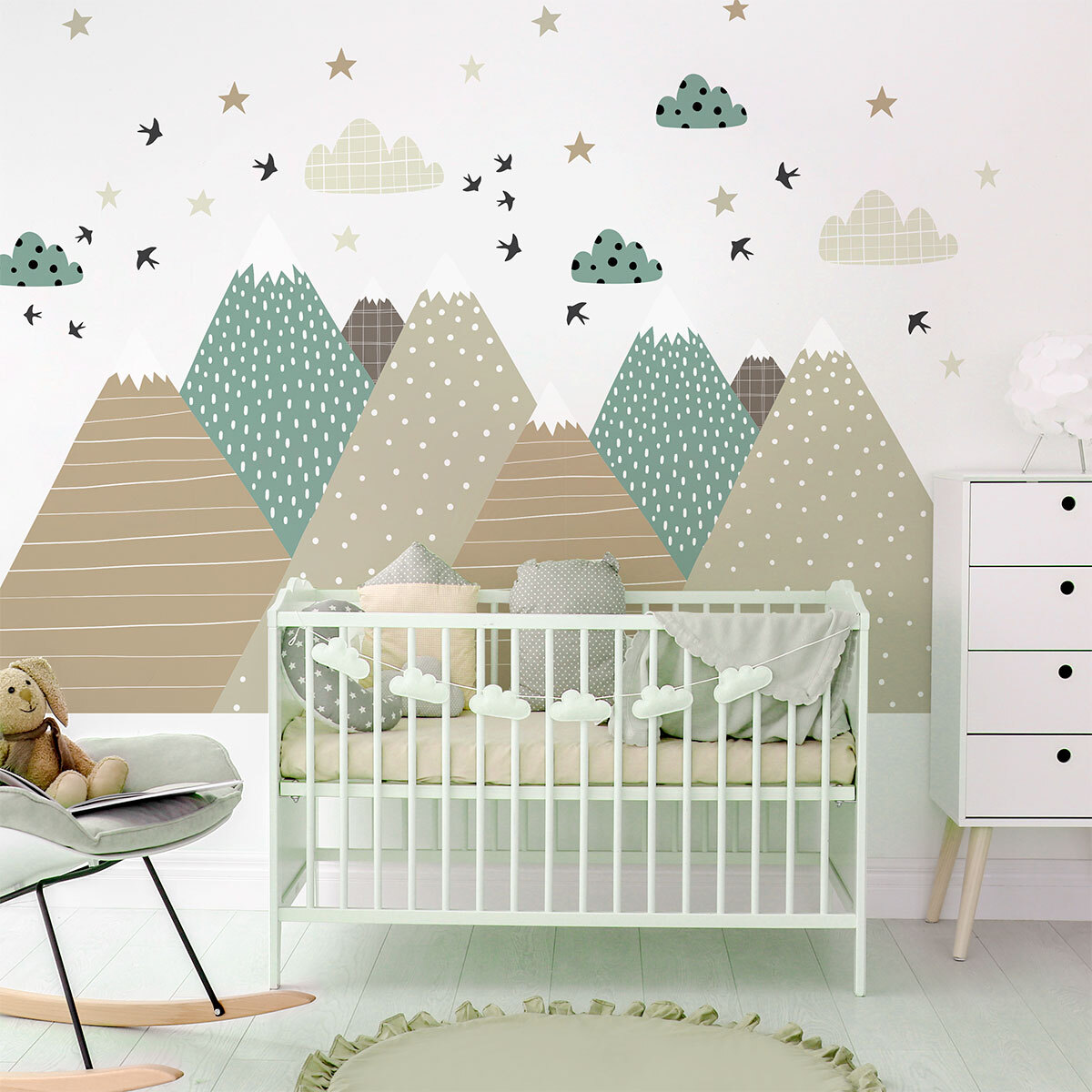 Stickers muraux enfants - Décoration chambre bébé - Autocollant Sticker mural géant enfant montagnes scandinaves GISKA
