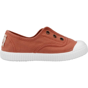 SNEAKERS VICTORIA 106627N