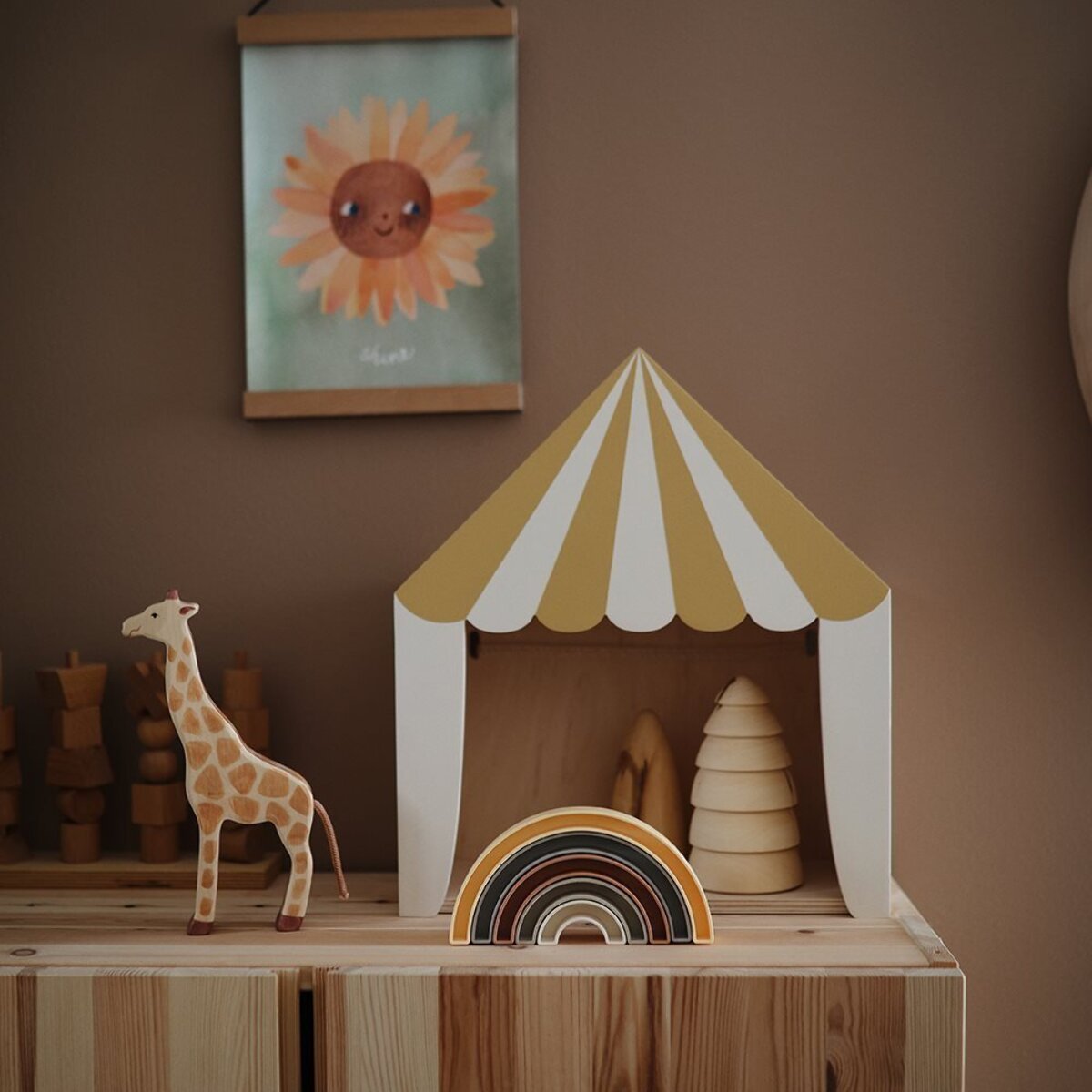 Mushie Arcoiris Apilables Solid