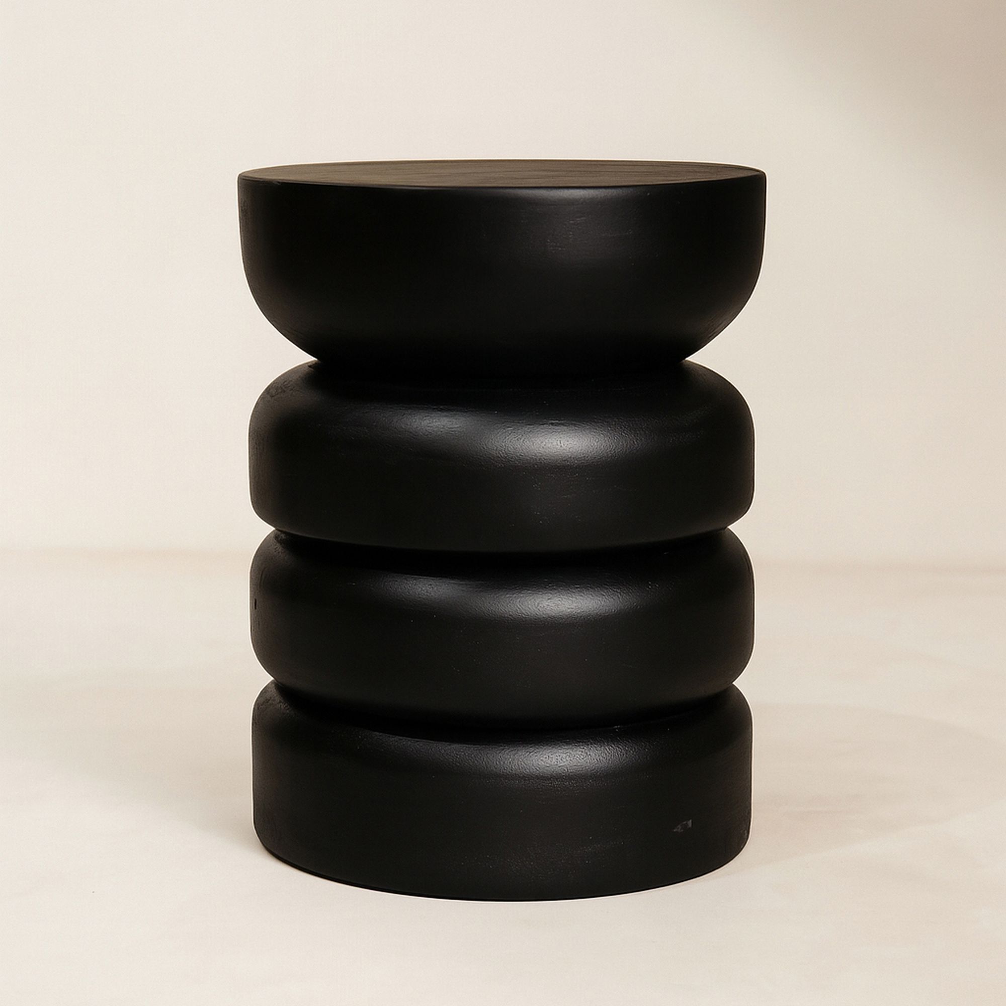 Meuble d'appoint en bois noir TAO