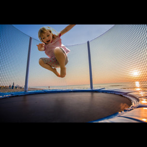 Trampolino Tappeto Jumper Elastico con Rete di Sicurezza, 6 Pali Imbottiti, Scaletta e Rivestimento sui Bordi, Ideale per Giardino, Diametro 305 cm