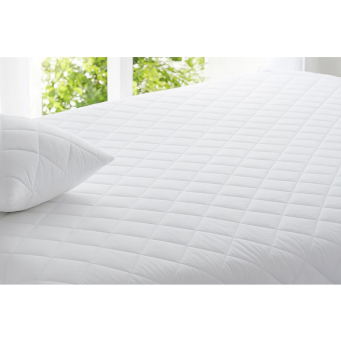 Protege Matelas 100%polyester 75gsm Quilte