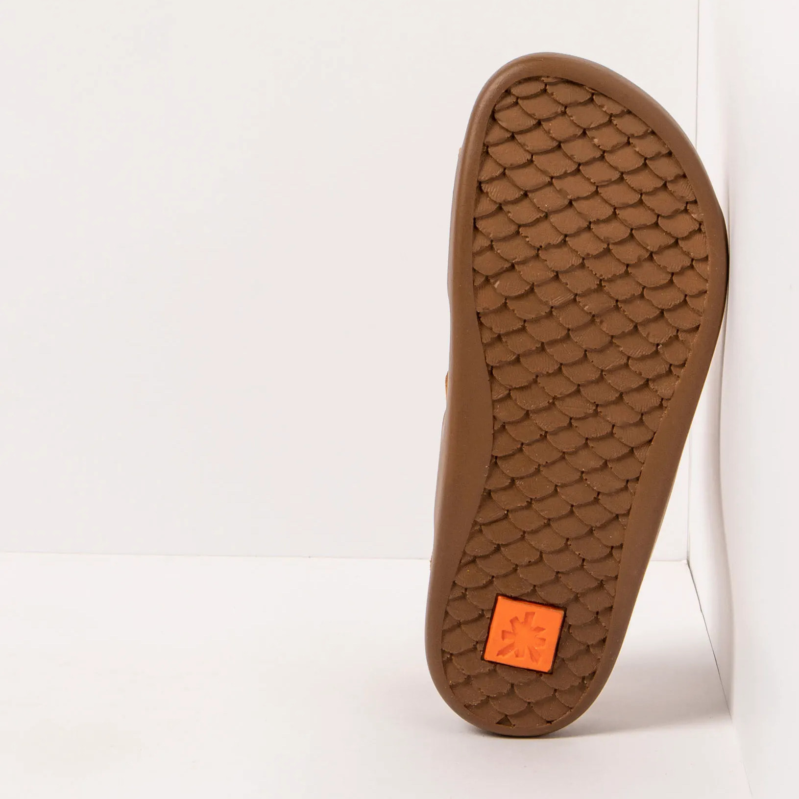 Sandalias 1386S SILK SUEDE TOFFEE/ BIARRITZ color Toffee