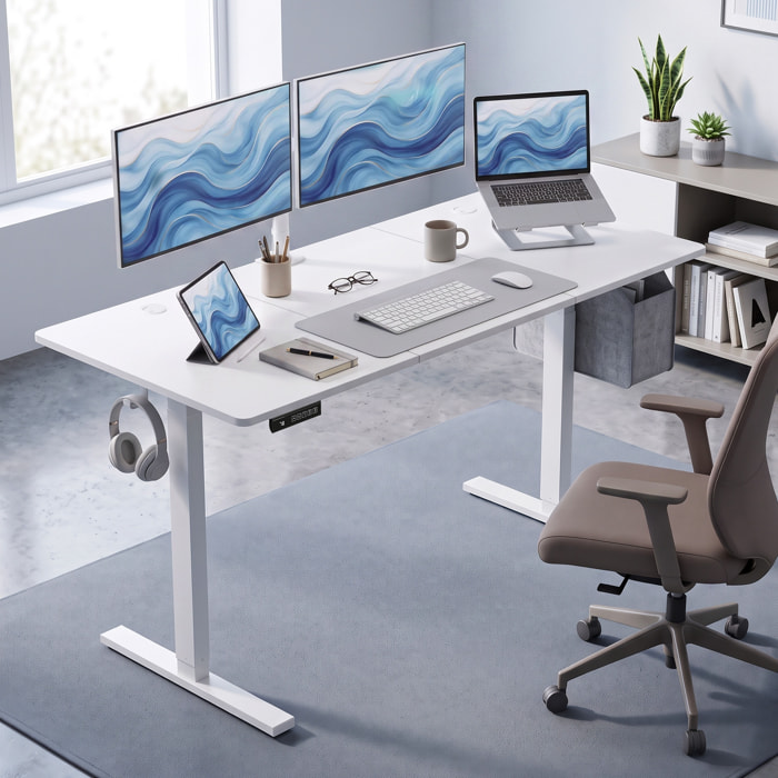 HOMCOM Escritorio Elevable 140x60 cm, Escritorio Eléctrico Regulable en Altura con 3 Alturas de Memoria, Pantalla LED, 2 Ganchos, 2 Pasacables, para Oficina en Casa, Estudio, Blanco
