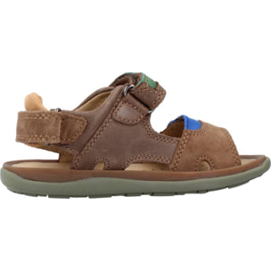 Sandalias Niño de la marca GEOX  modelo J SANDAL LIPARI BOY Brown