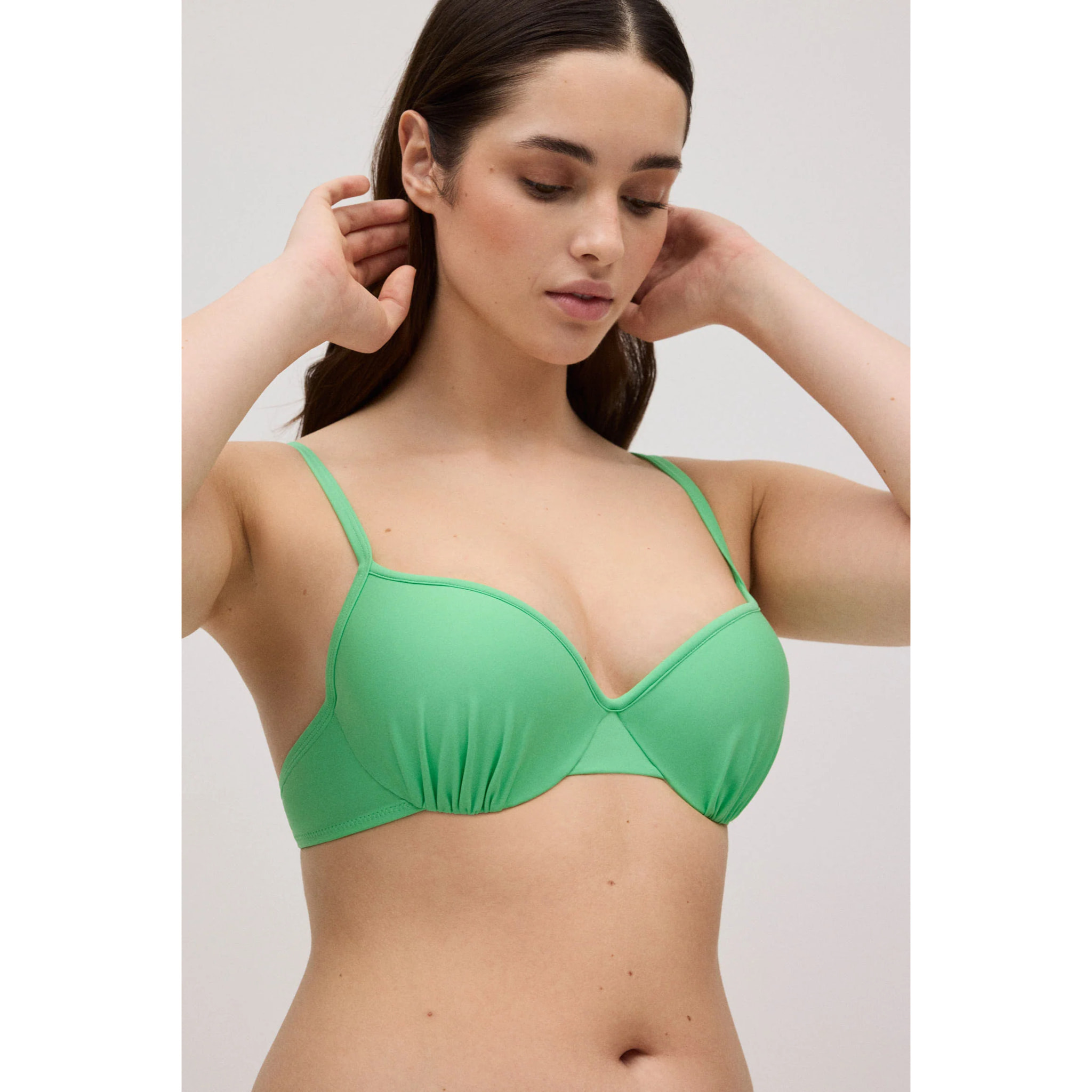 Top bikini classico verde con ferretto coppa C