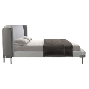Cama Angel Cerdá de matrimonio con un cabecero y estructura en tela en gris claro y patas de acero inoxidable pulido oscurecido 218x229x105cm