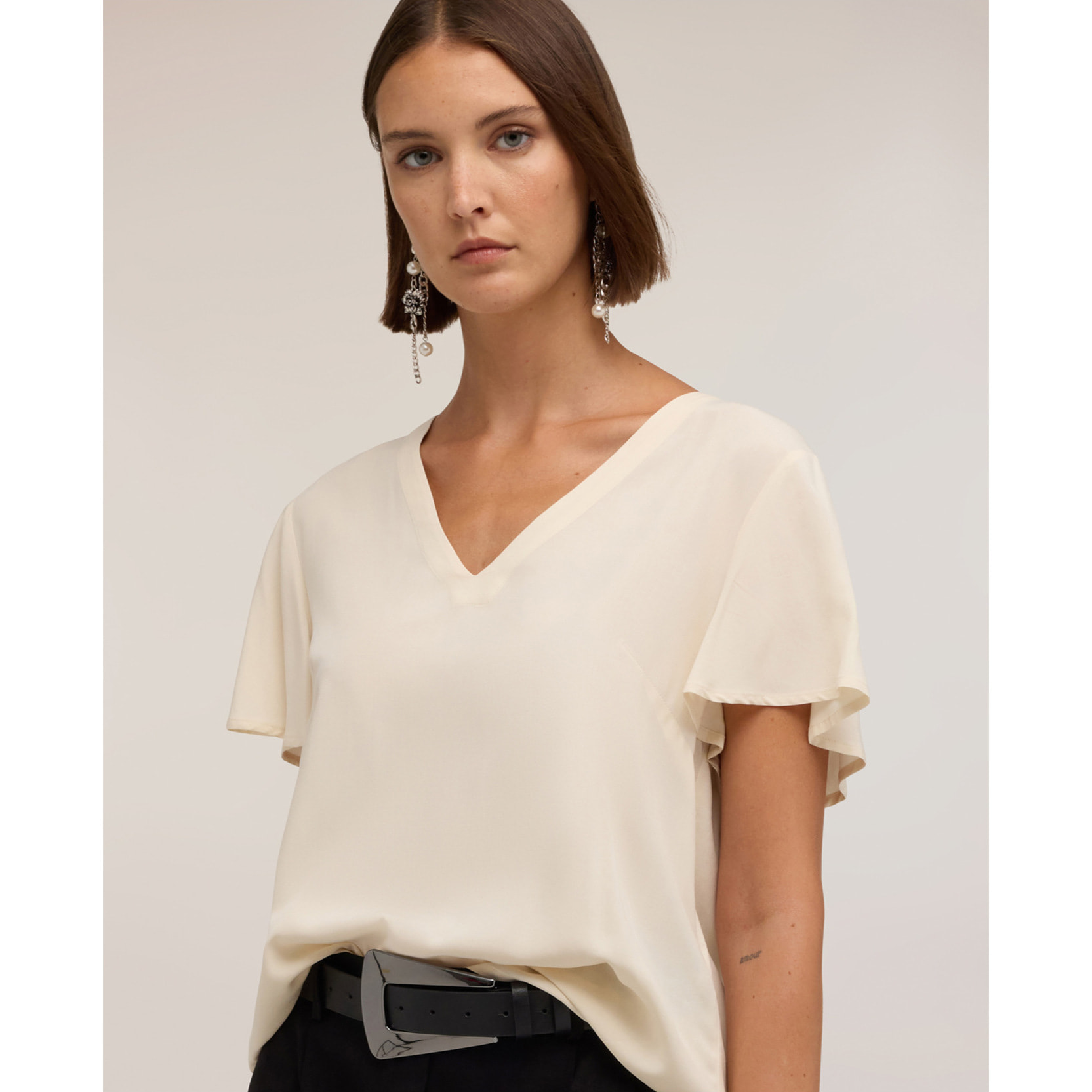 Motivi - Blusa con scollo a V e maniche a volo - Beige