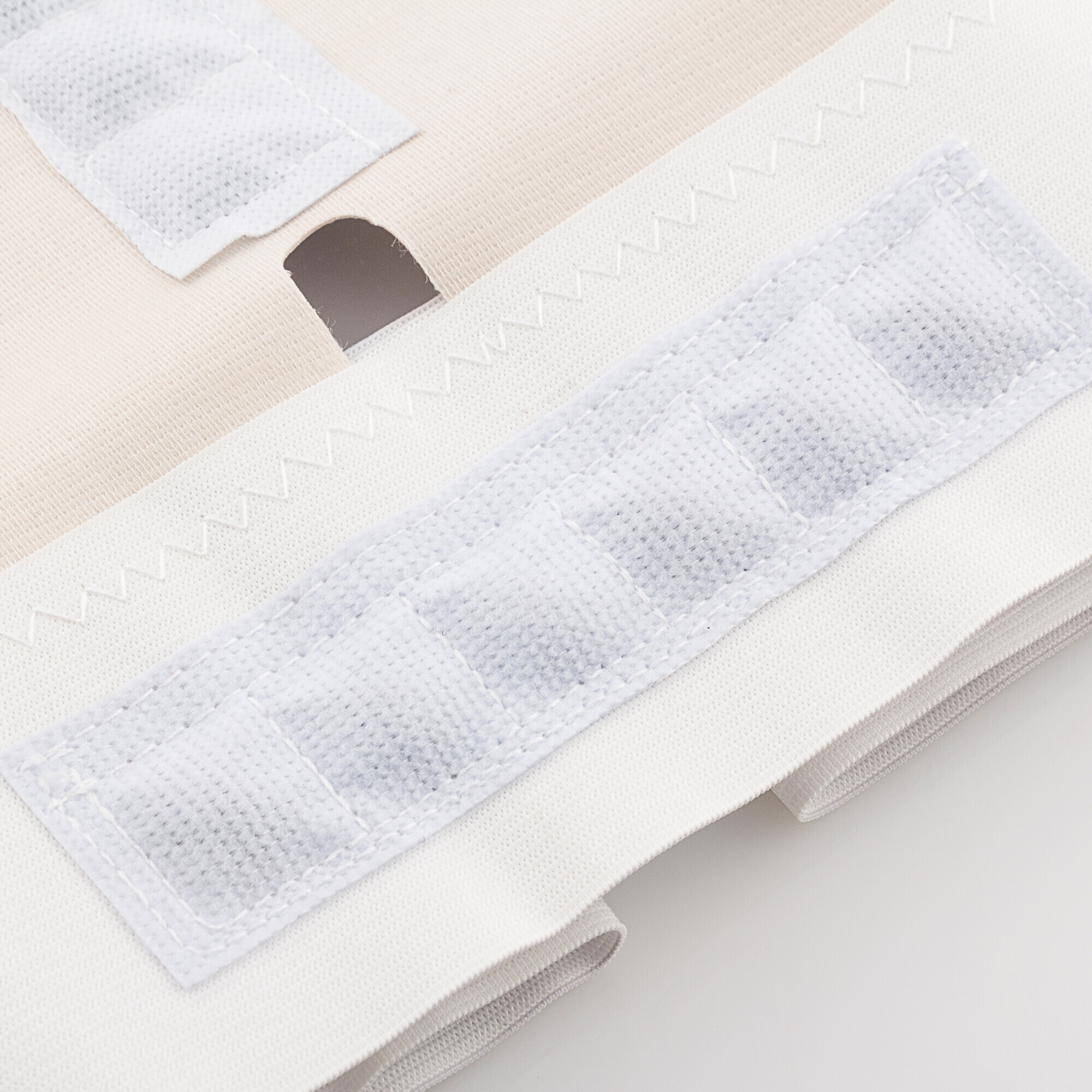 Correttore della schiena magnetico Armor - beige